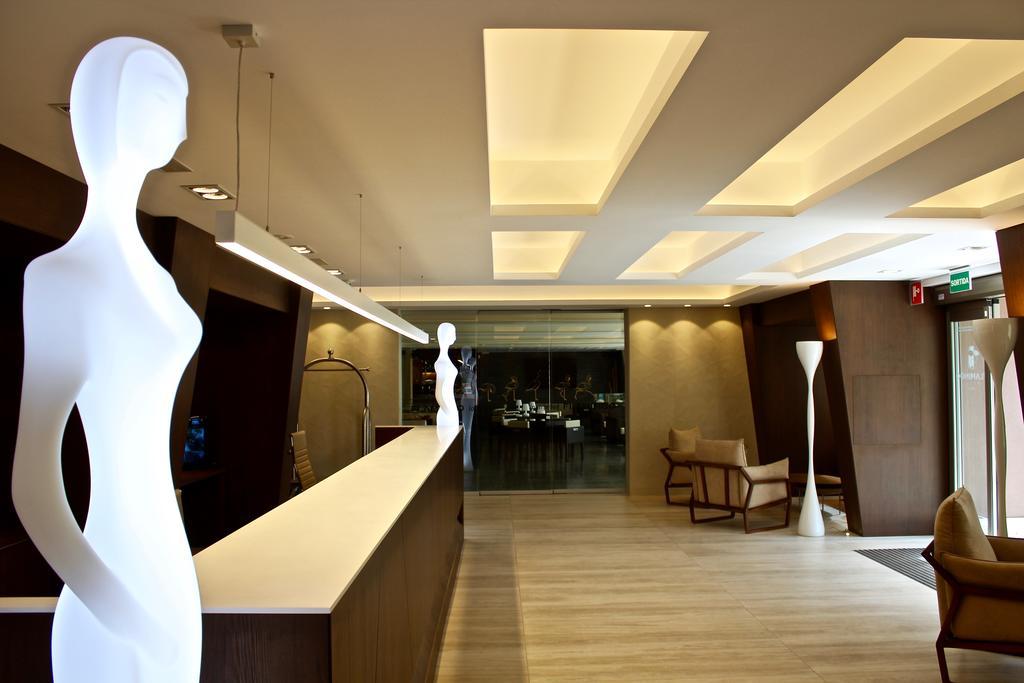 Hotel Checkin Flamingo L'Estartit Exterior foto